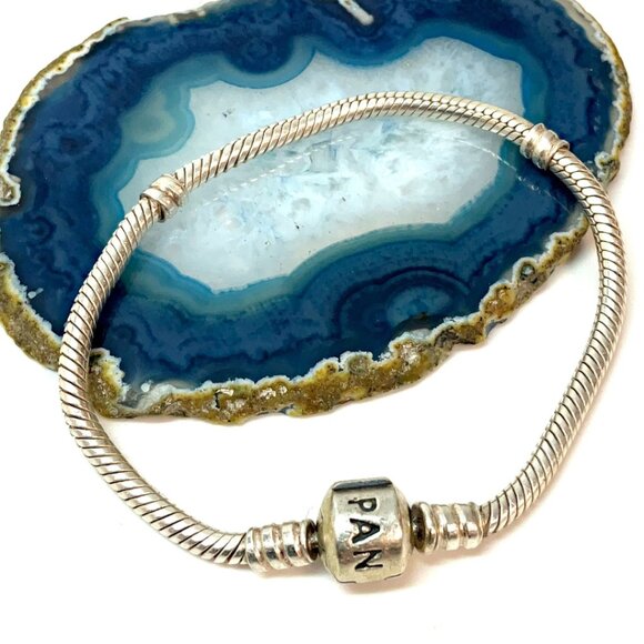 Moments Snake Chain Bracelet Pandora w Barrel Clasp in Sterling Silver - Picture 5 of 6